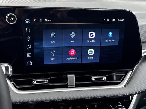New 2027 Chevrolet Equinox LT FWD image 18