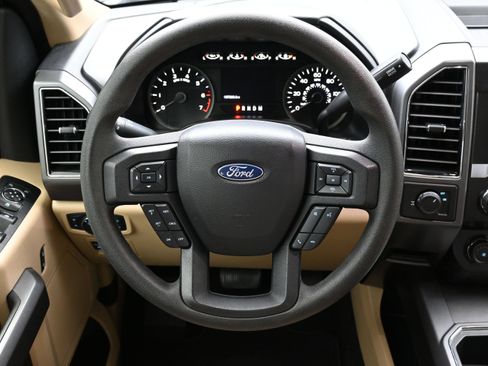 Used 2020 Ford F150 XLT w/ Equipment Group 301A Mid RWD image 15