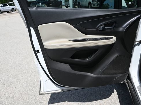 Used 2018 Buick Encore Preferred FWD image 8
