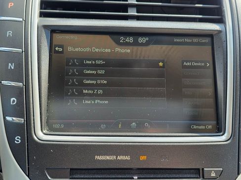 Used 2016 Lincoln MKX Reserve w/ Climate Package image 25