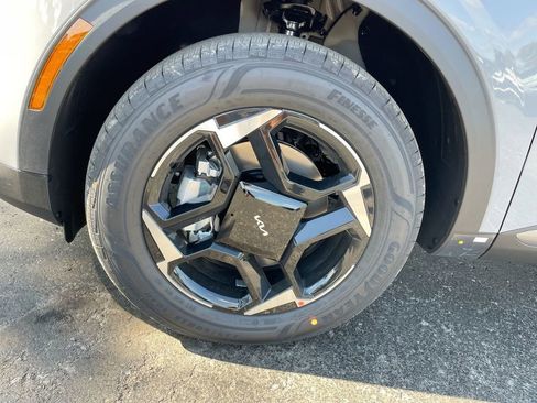 Used 2026 Kia Sportage EX image 36