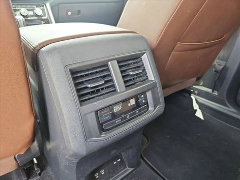 Used 2023 Volkswagen Atlas SE FWD image 17