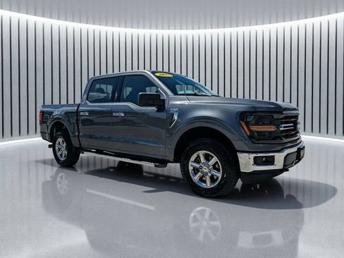 Used 2025 Ford F150 XLT w/ Equipment Group 301A Standard AWD/4WD image 2