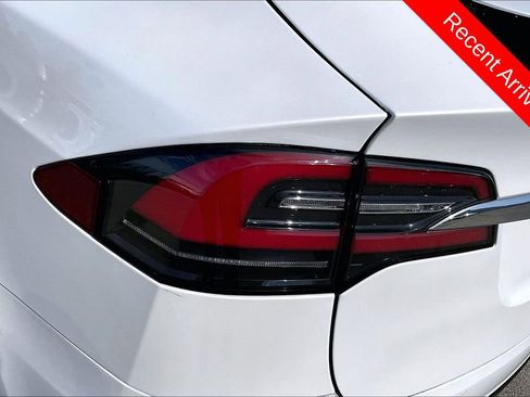 Used 2019 Tesla Model X Long Range image 23