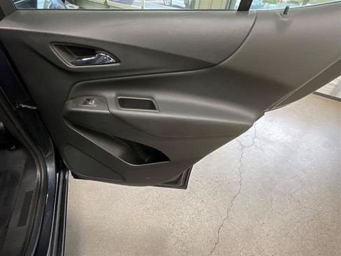 Used 2023 Chevrolet Equinox LT FWD image 15
