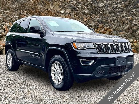 Used 2019 Jeep Grand Cherokee Laredo AWD/4WD image 8