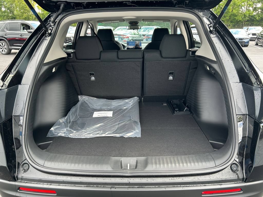 Used 2027 Honda HR-V LX image 16