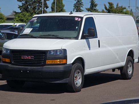 Used 2023 GMC Savana 2500 Extended w/ Driver Convenience Package RWD image 8