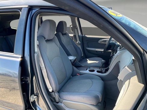 Used 2012 Chevrolet Traverse LS AWD/4WD image 32