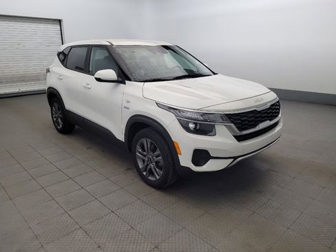 Used 2022 Kia Seltos LX image 13