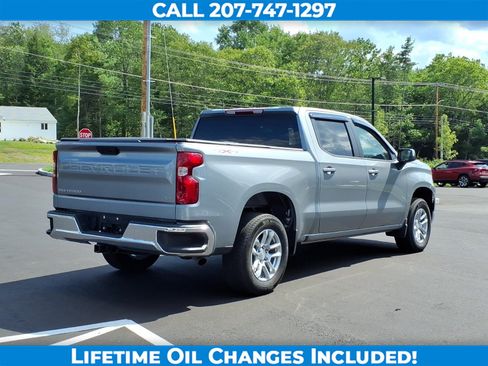 Used 2024 Chevrolet Silverado 1500 LT AWD/4WD image 5