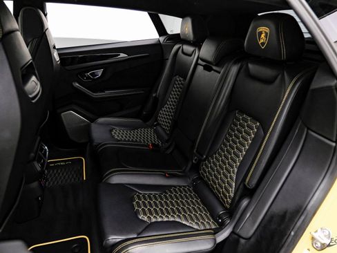 Used 2021 Lamborghini Urus image 91