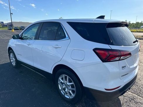 Used 2022 Chevrolet Equinox LT AWD/4WD image 6