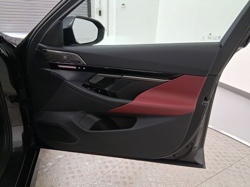 New 2026 BMW 530i w/ M Sport Package RWD image 28