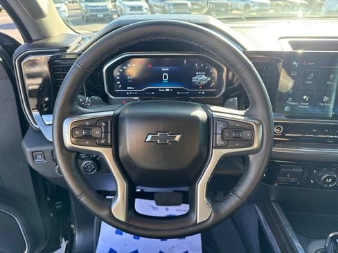 Used 2024 Chevrolet Silverado 1500 RST w/ Convenience Package II AWD/4WD image 16