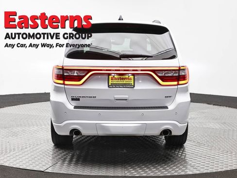 Used 2024 Dodge Durango GT RWD image 6