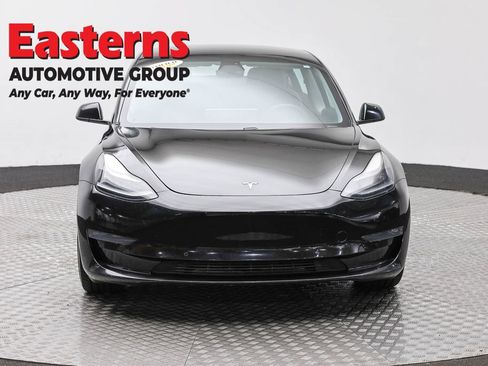 Used 2021 Tesla Model 3 Performance AWD/4WD image 2