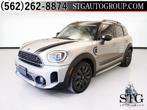 Used 2024 MINI Cooper Countryman S FWD image 1