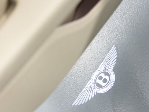 New 2026 Bentley Flying Spur Plug-In Hybrid image 15