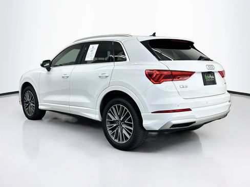 Used 2022 Audi Q3 2.0T Premium w/ Convenience Package AWD/4WD image 5