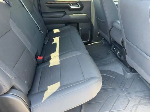 Used 2024 Chevrolet Silverado 1500 LT AWD/4WD image 14