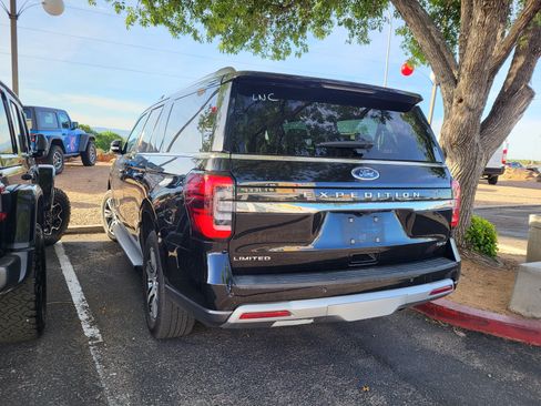 Used 2024 Ford Expedition Max Limited RWD image 9