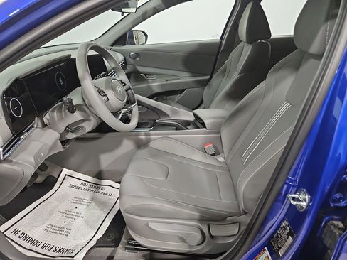 Certified 2024 Hyundai Elantra SEL image 11