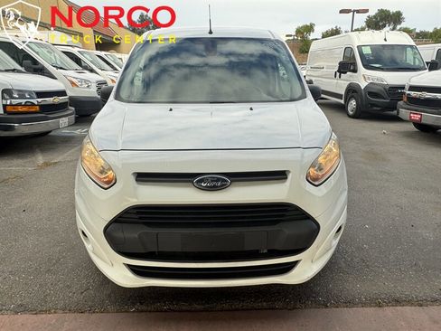 Used 2018 Ford Transit Connect XLT image 5