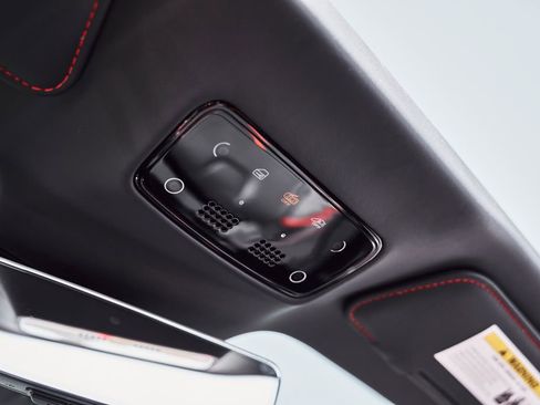 Used 2025 Ferrari SF90 Spider AWD/4WD image 77