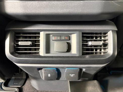Used 2024 Ford F150 Raptor AWD/4WD image 31