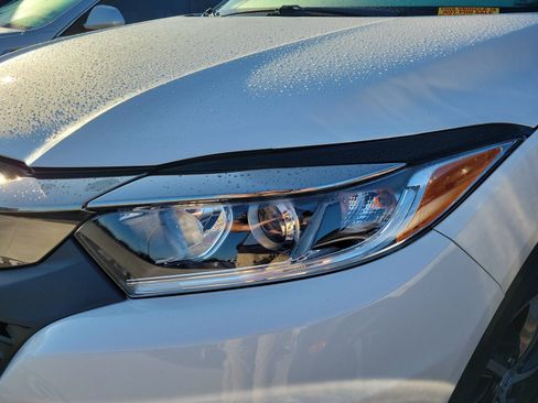 Used 2021 Honda HR-V EX image 5