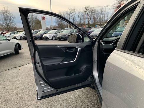 New 2025 Toyota RAV4 LE image 17