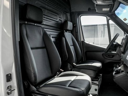 New 2026 Mercedes-Benz Sprinter 2500 image 20