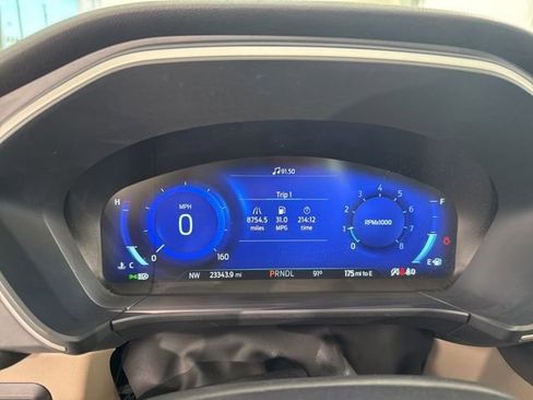 Used 2022 Ford Escape SEL w/ Technology Package FWD image 26
