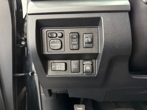 Certified 2019 Toyota Tundra Platinum AWD/4WD image 37