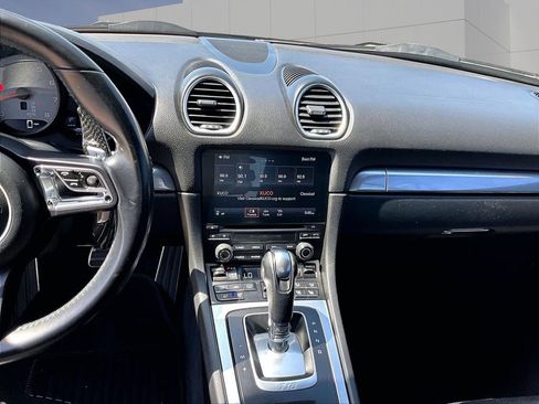 Used 2018 Porsche 718 Cayman S RWD image 16