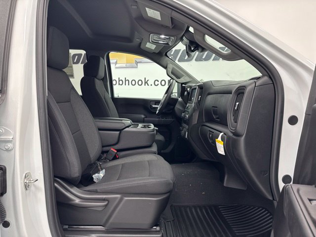 New 2026 Chevrolet Silverado 2500 Custom w/ Custom Value Package AWD/4WD image 30