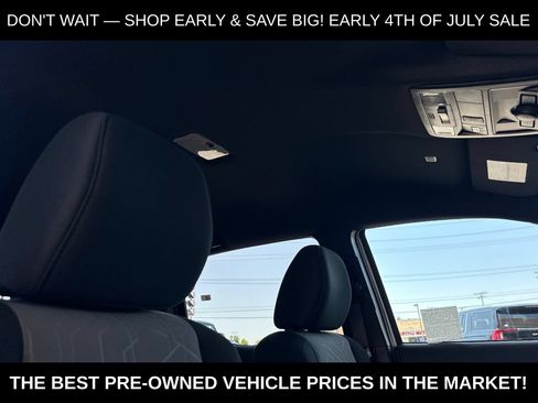 Used 2023 Toyota Tacoma TRD Off-Road AWD/4WD image 20