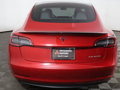Used 2018 Tesla Model 3 Long Range image 13