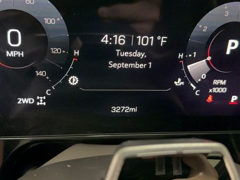 Used 2026 GMC Yukon AT4 w/ AT4 Premium Plus Package AWD/4WD image 26