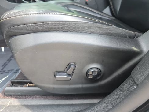 Used 2018 Jeep Cherokee Limited w/ High Altitude Package FWD image 28