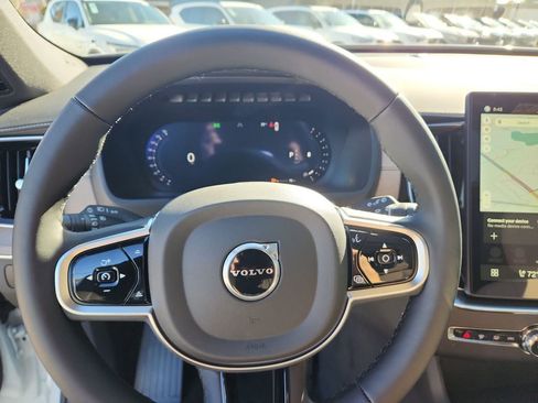 New 2026 Volvo XC90 B6 Plus image 17