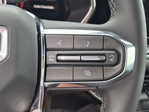 New 2026 GMC Canyon Elevation w/ Convenience Package RWD image 30