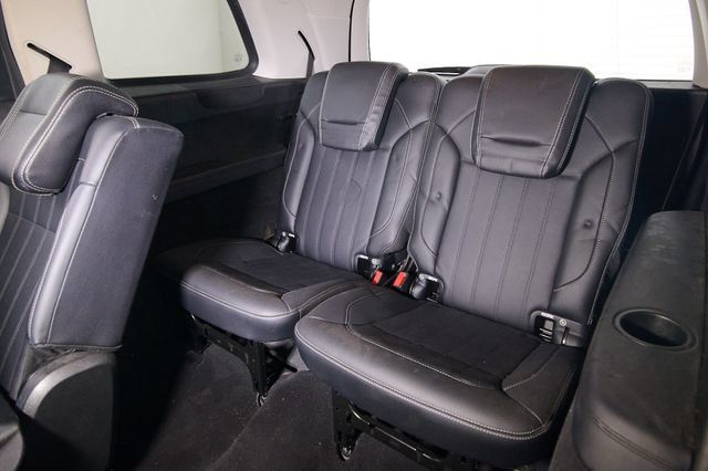 Used 2015 Mercedes-Benz GL 450 4MATIC image 22