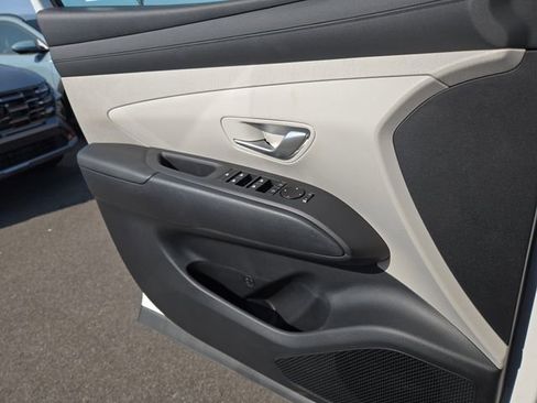 New 2025 Hyundai Tucson SEL image 22
