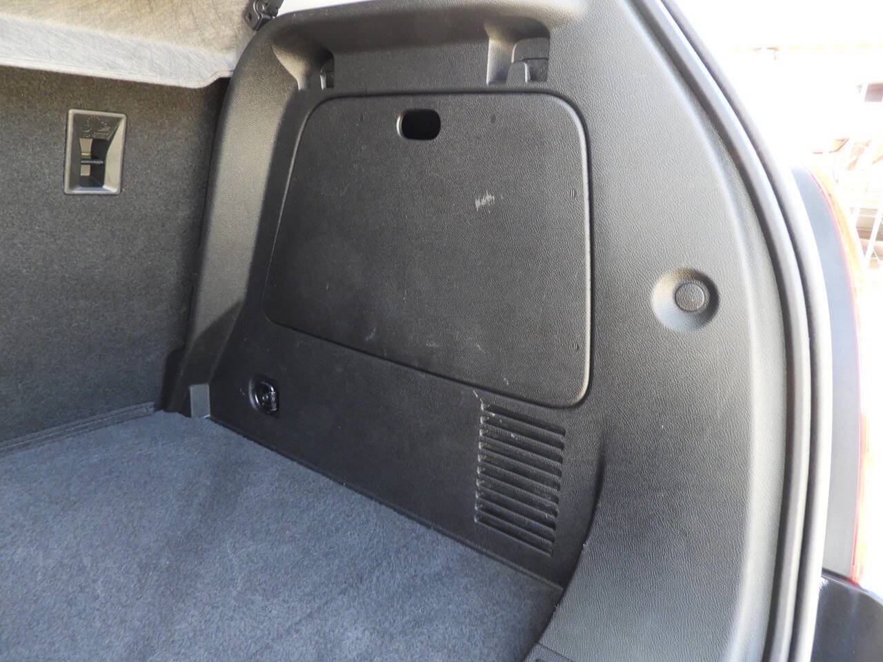 Used 2019 Chevrolet Trax LS FWD image 30