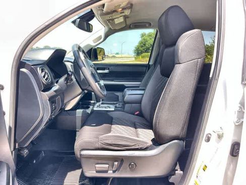 Used 2019 Toyota Tundra SR5 w/ SR5 Upgrade Package RWD image 11