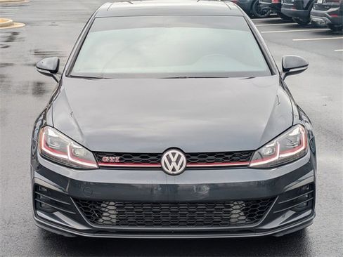 Used 2021 Volkswagen GTI SE image 9