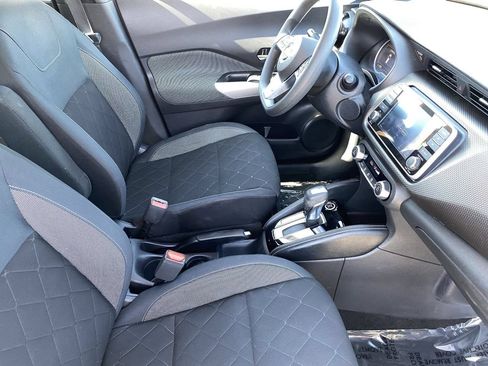 Certified 2020 Nissan Kicks SV FWD image 10