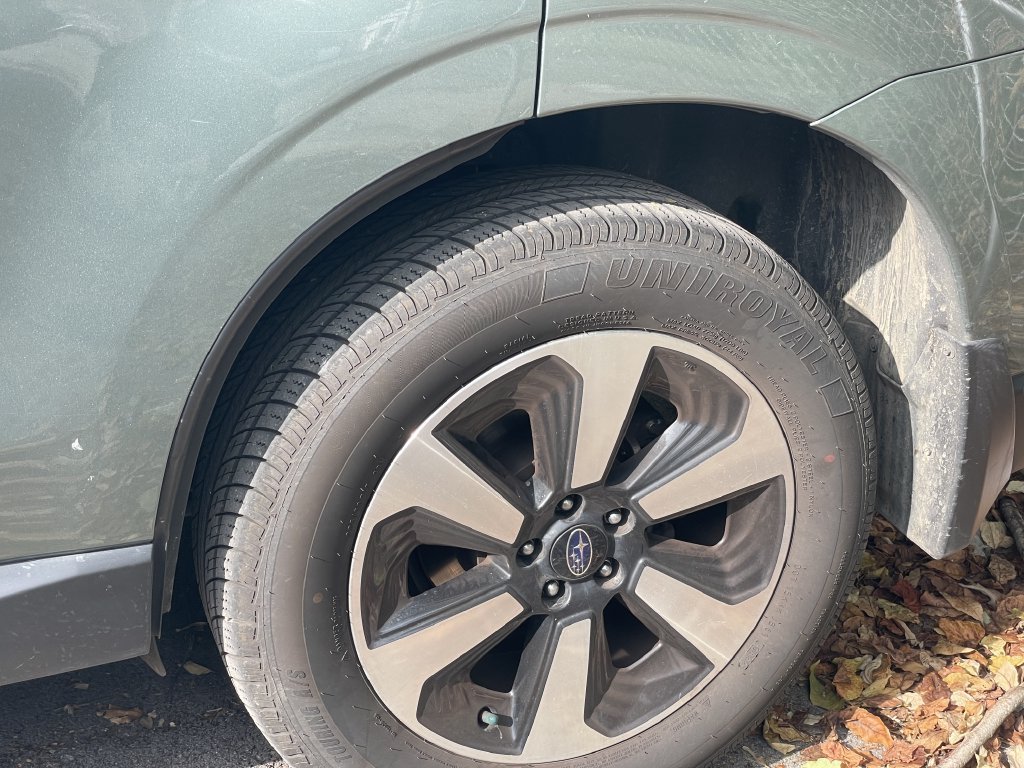 Used 2017 Subaru Forester 2.5i Premium w/ Protection Package #1 AWD/4WD image 12
